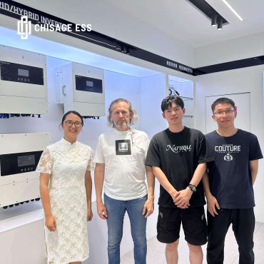 Visita de un cliente austriaco | Control de calidad y servicio posventa para fomentar una cooperación profunda