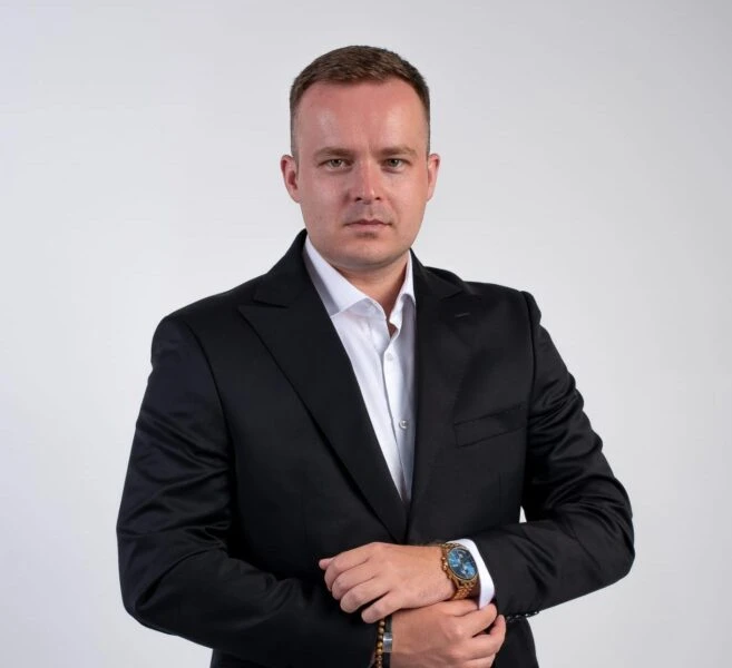 ¿Quién es CHISAGE Group 03?